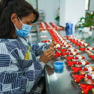 彩繪文創(chuàng)出深山 文化用品的匠心傳承與創(chuàng)新融合